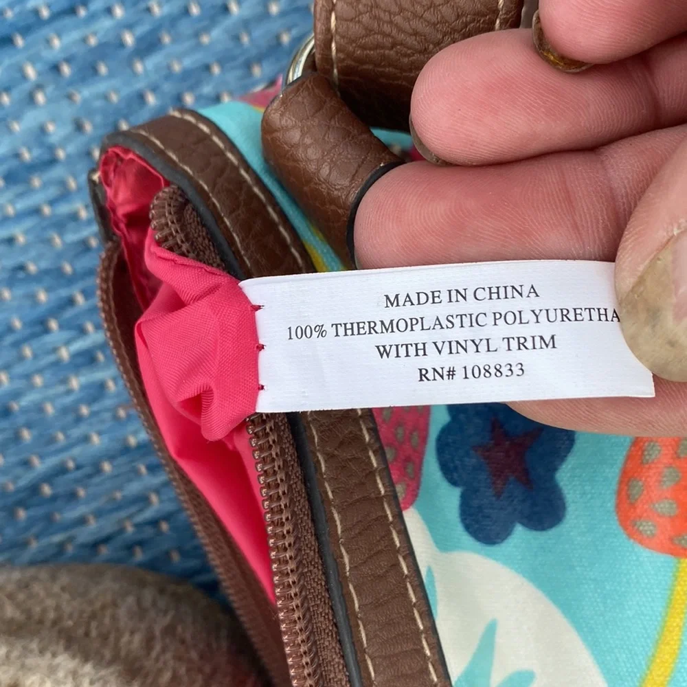 Lily Bloom Brightly Patterned, coated “thermoplastic“ Crossbody and More Bag! - Picture 10 of 11